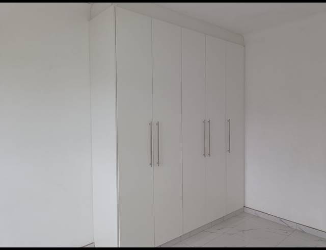 2 BEDROOM FREEHOLD TO LET IN PARLOCK